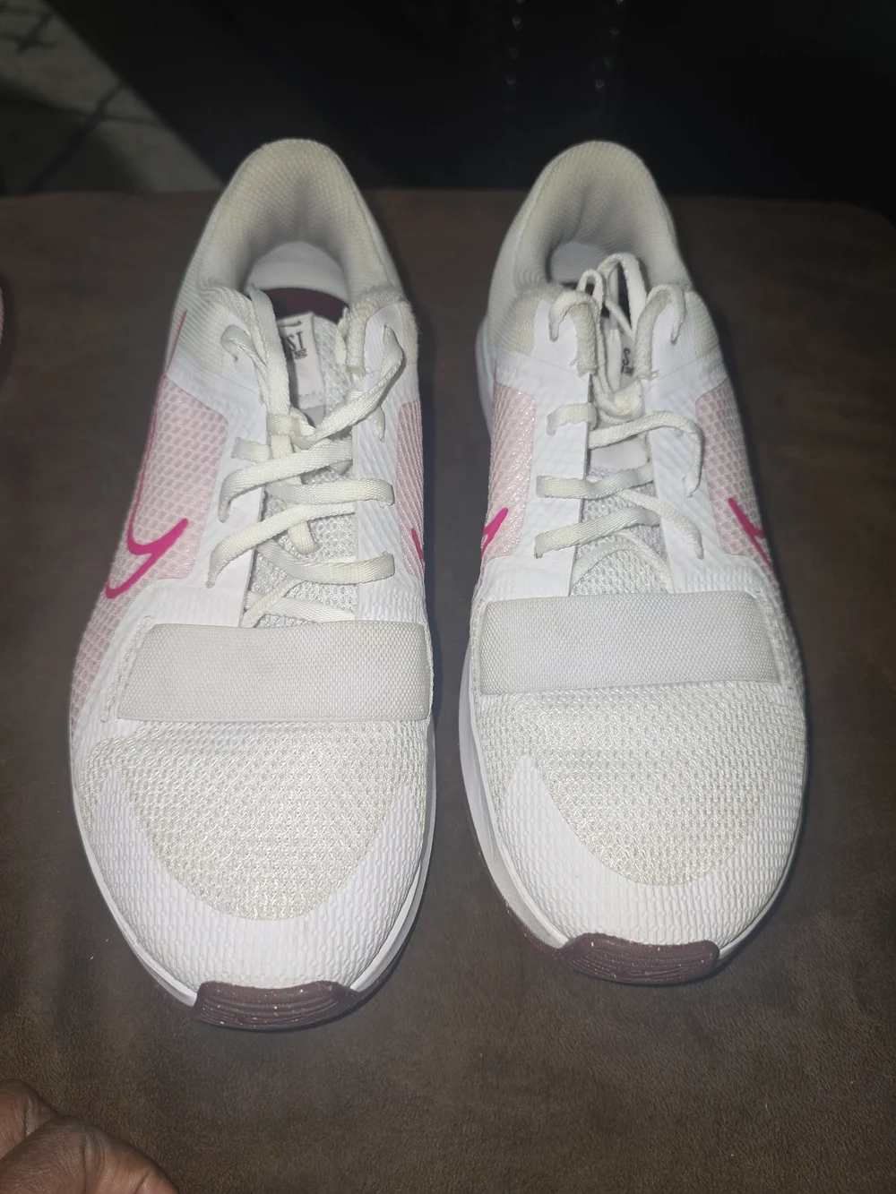 Nike White & Hot Pink Women’s Training Sneakers